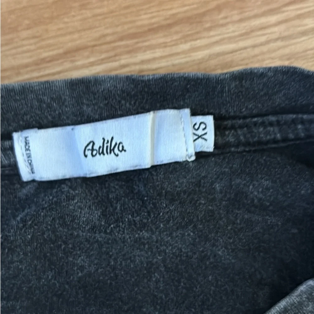 Acid wash Adika 100% cotton T-Shirt size XS very dark gray color